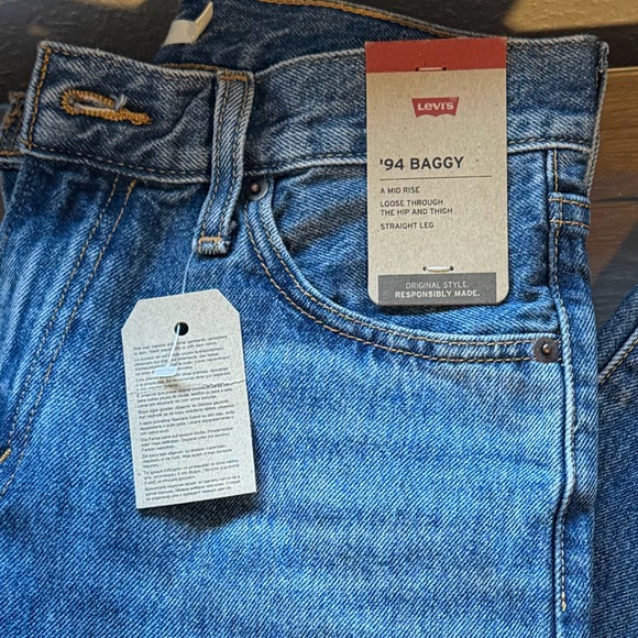 Levi's Pants - Levi's Classic Blue Jeans